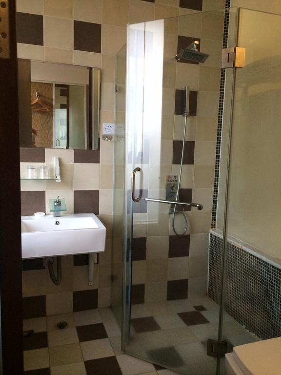 Shenzhen Lotus Hotel Room photo